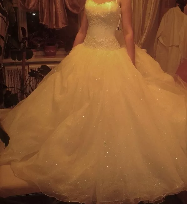 Сверкающее свадебное платье 6