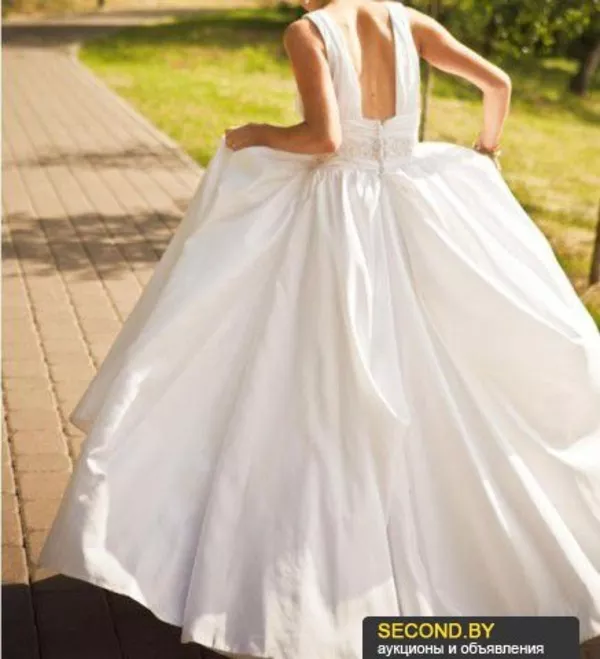 Особенное свадебное платье от Davids Bridal 3