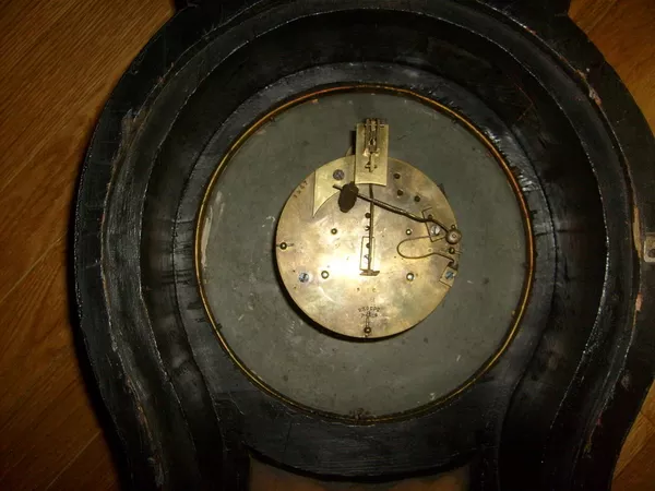 Старинные настенные часы 3