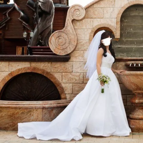 Свадебное платье от Allure Bridals срочно (размер 40-42) 3