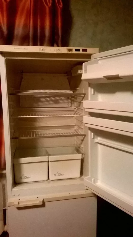 Продам холодильник Минск 130 3