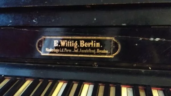 Пианино Ernst Wittig Berlin  4