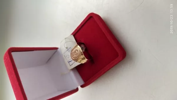 Продам Кольцо из золота 583 пробы,  18 размер. Новое