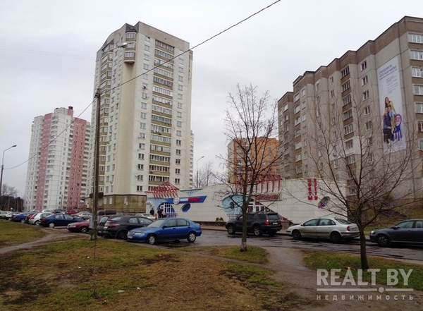 Продажа  просторной 1-комн квартиры по ул. Филимонова 12 11